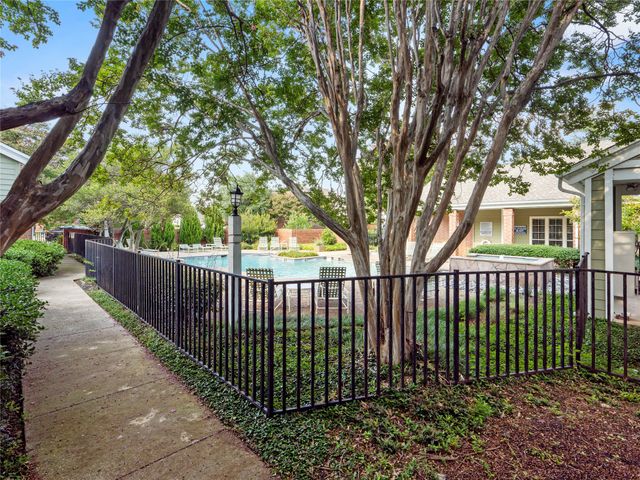 6220 Bentwood Trail 205, Dallas, TX 75252
