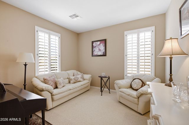 3003 E SPORTS Court, Gilbert, AZ 85298