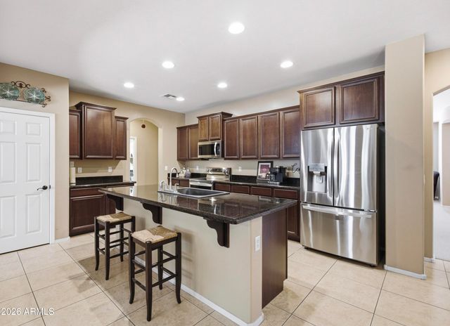3003 E SPORTS Court, Gilbert, AZ 85298