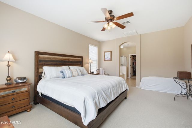 3003 E SPORTS Court, Gilbert, AZ 85298