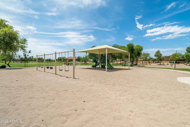 3003 E SPORTS Court, Gilbert, AZ 85298