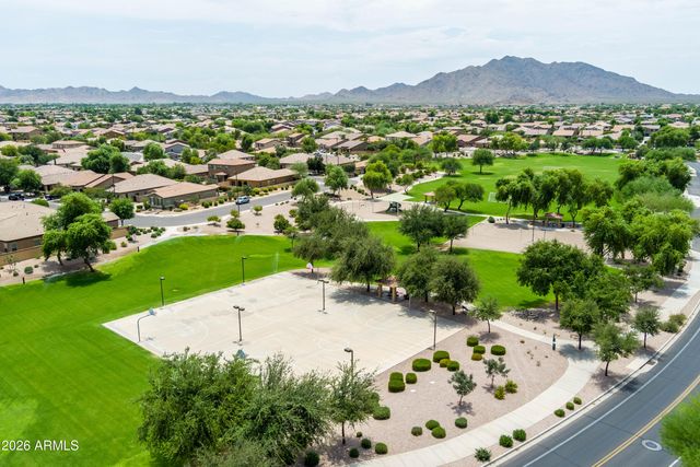 3003 E SPORTS Court, Gilbert, AZ 85298