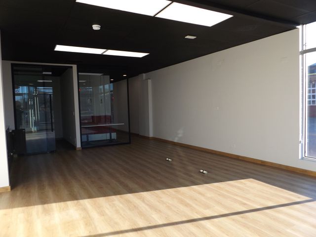 500-550 W Northwest Highway 500, Arlington Heights, IL 60004