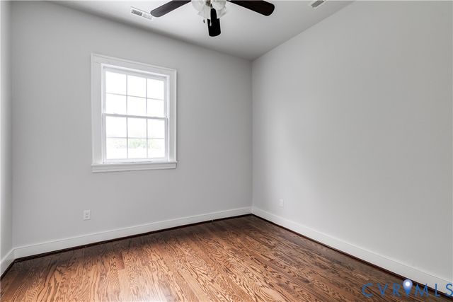 915 N 27th St, Richmond, VA 23223