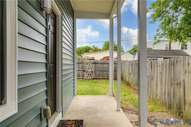 915 N 27th St, Richmond, VA 23223