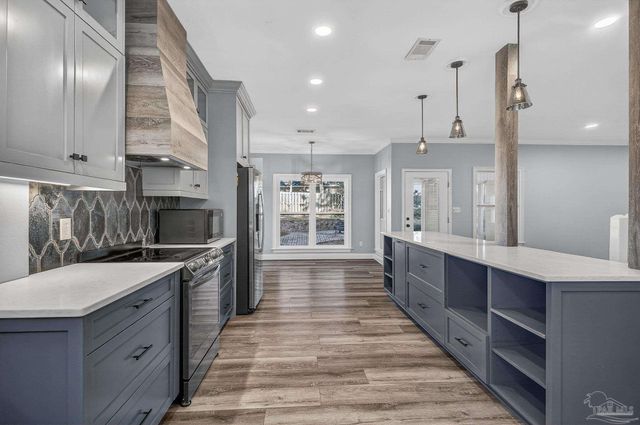 16360 Innerarity Pt Rd, Pensacola, FL 32507