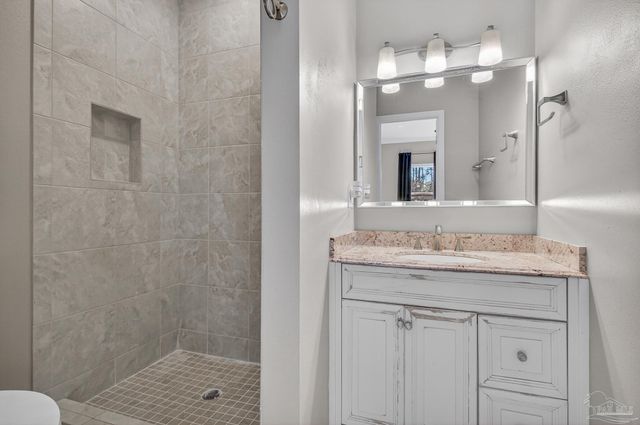 16360 Innerarity Pt Rd, Pensacola, FL 32507