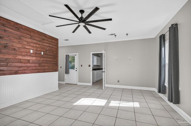 16360 Innerarity Pt Rd, Pensacola, FL 32507