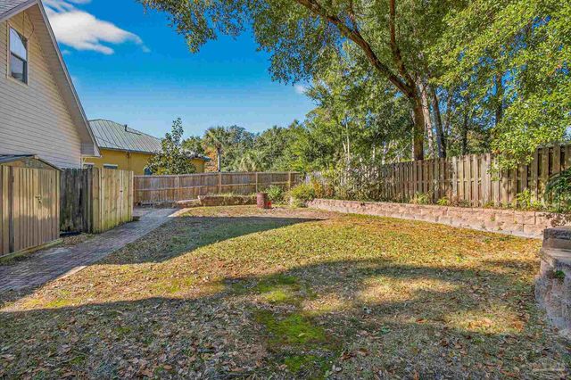 16360 Innerarity Pt Rd, Pensacola, FL 32507