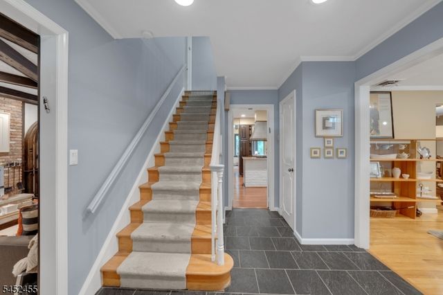 24 Tremont Terrace, Livingston Twp., NJ 07039
