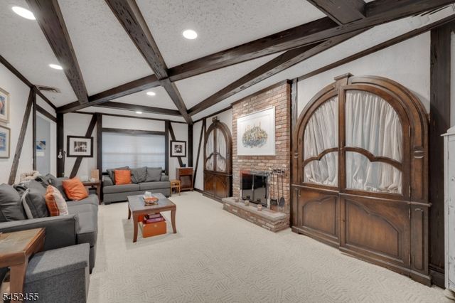 24 Tremont Terrace, Livingston Twp., NJ 07039