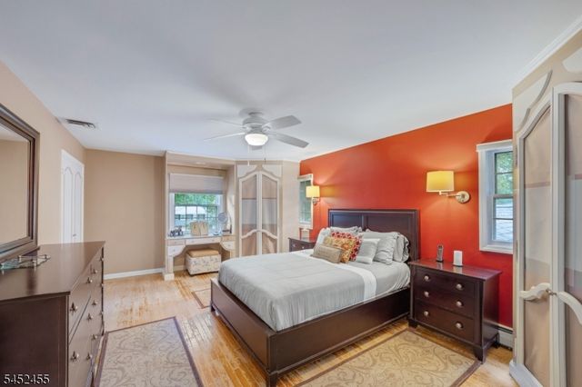 24 Tremont Terrace, Livingston Twp., NJ 07039