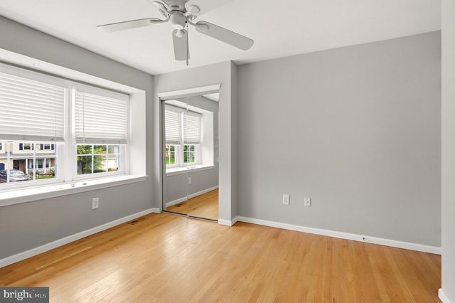 104 CRESCENT HOLLOW DR, Sewell, NJ 08080