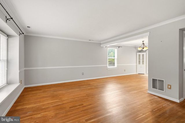 104 CRESCENT HOLLOW DR, Sewell, NJ 08080