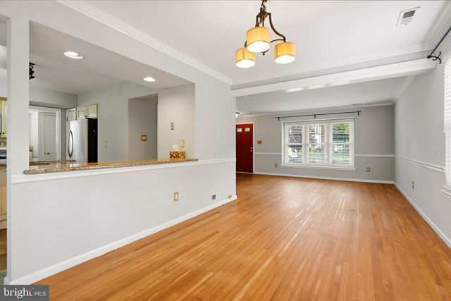 104 CRESCENT HOLLOW DR, Sewell, NJ 08080