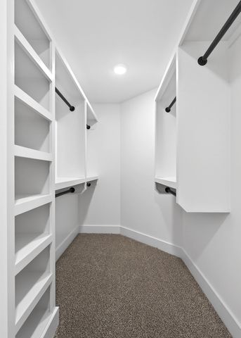 241 Cripps Ln, Smithville, TN 37166