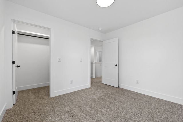 241 Cripps Ln, Smithville, TN 37166