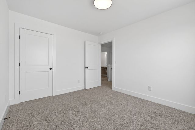 241 Cripps Ln, Smithville, TN 37166