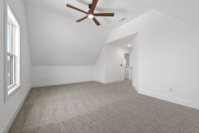 241 Cripps Ln, Smithville, TN 37166