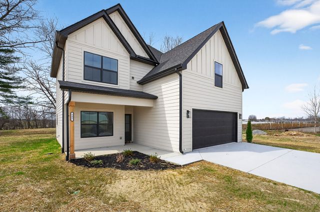 241 Cripps Ln, Smithville, TN 37166