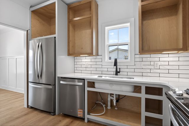 241 Cripps Ln, Smithville, TN 37166