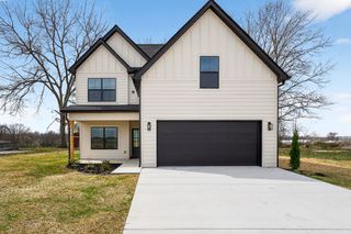 241 Cripps Ln, Smithville, TN 37166