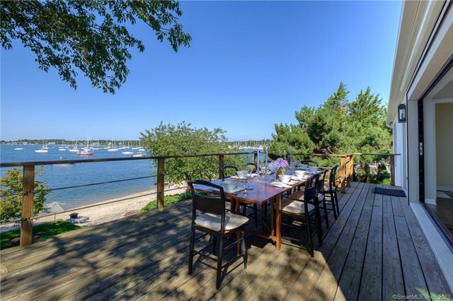 10 Morgan Point, Groton, CT 06340