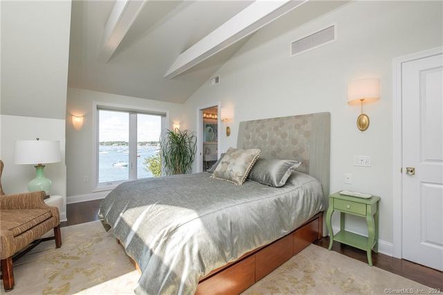 10 Morgan Point, Groton, CT 06340