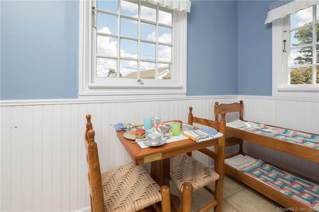 10 Morgan Point, Groton, CT 06340