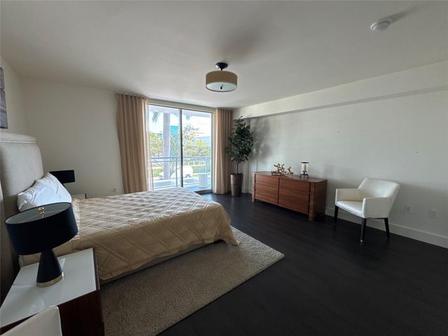 9400 W Bay Harbor Drive 202, Bay Harbor Islands, FL 33154
