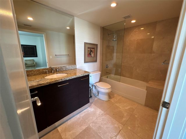 9400 W Bay Harbor Drive 202, Bay Harbor Islands, FL 33154