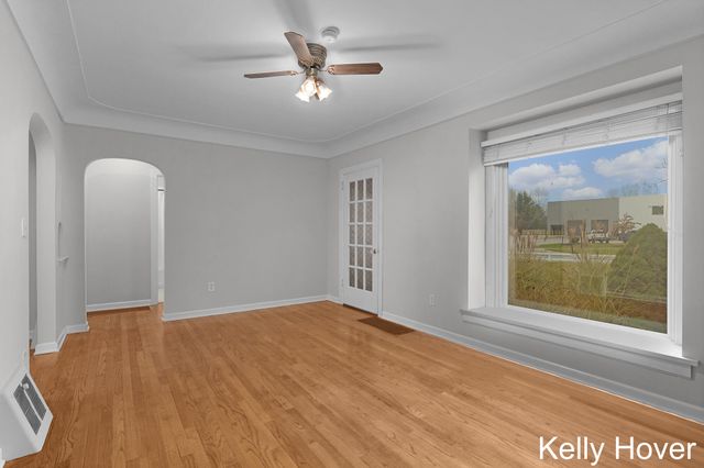 6185 Wing Avenue Se, Gaines Twp, MI 49512