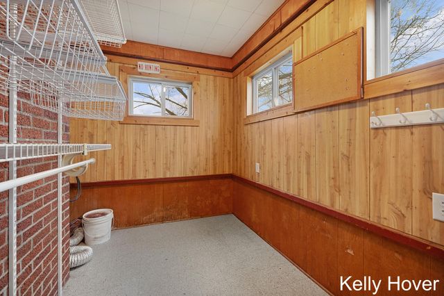 6185 Wing Avenue Se, Gaines Twp, MI 49512