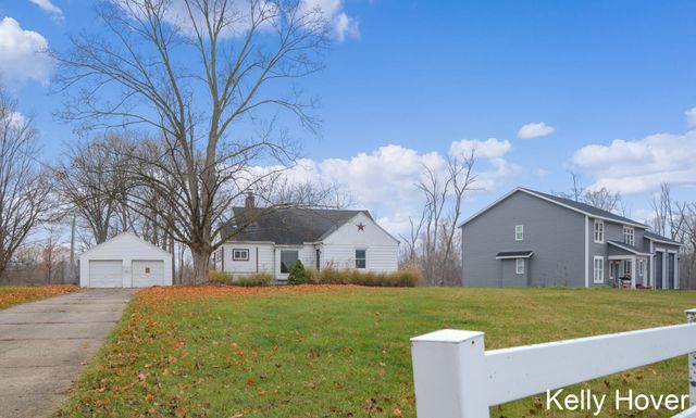 6185 Wing Avenue Se, Gaines Twp, MI 49512