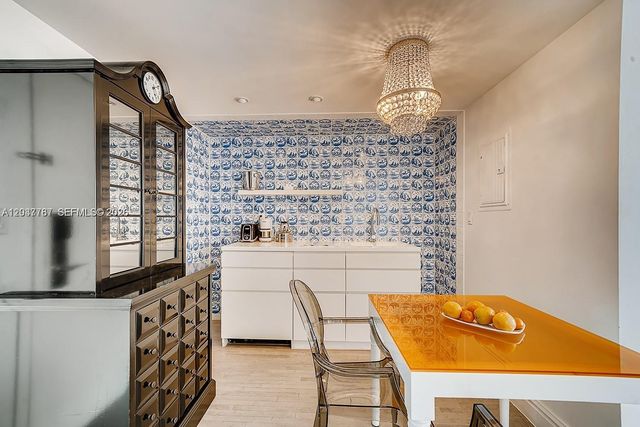 1100 West Ave 525, Miami Beach, FL 33139