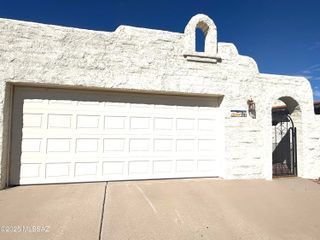 341 E Vía Terrenal, Green Valley, AZ 85614