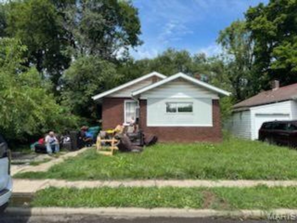541 N 27th Street, East St Louis, IL 62205