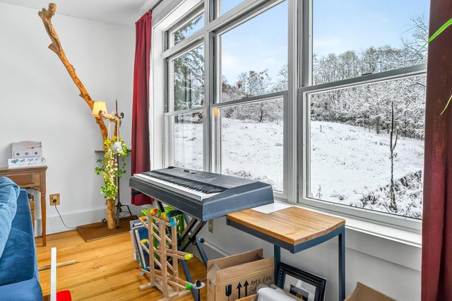 631 N Cream Hill Road, Shoreham, VT 05770