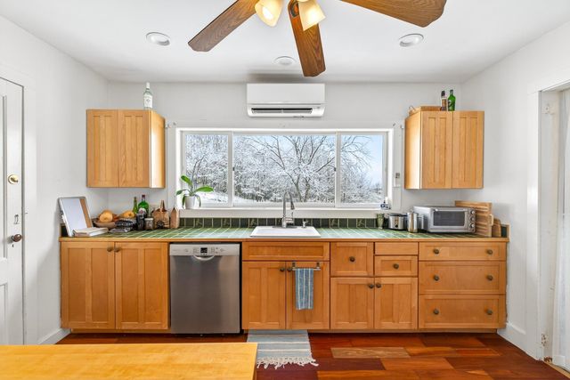 631 N Cream Hill Road, Shoreham, VT 05770