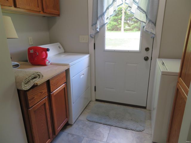 15670 County Road 42, Goshen, IN 46528