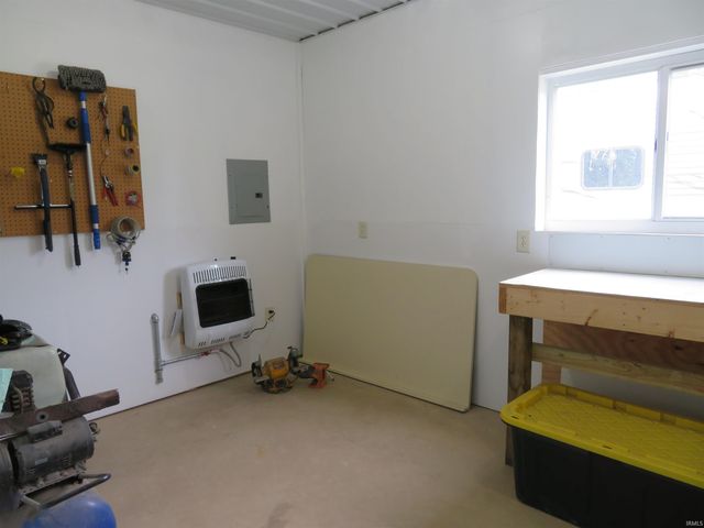 15670 County Road 42, Goshen, IN 46528