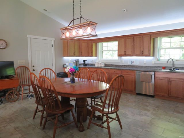 15670 County Road 42, Goshen, IN 46528