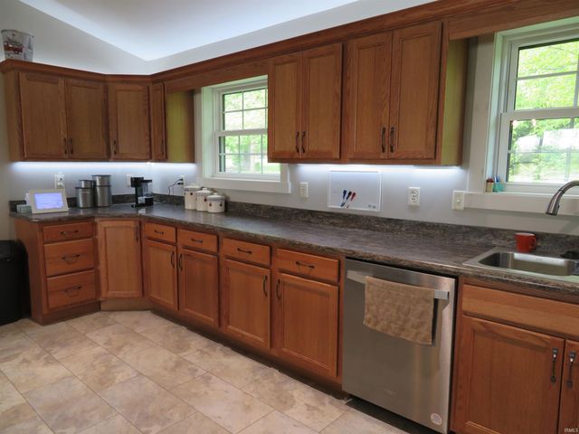 15670 County Road 42, Goshen, IN 46528
