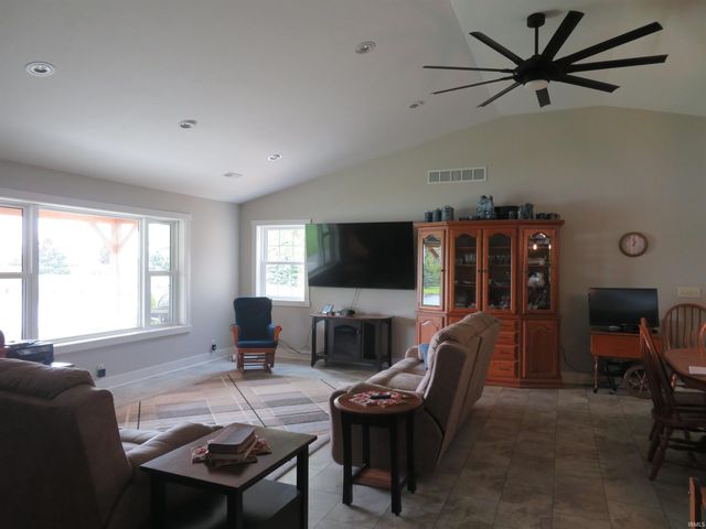 15670 County Road 42, Goshen, IN 46528