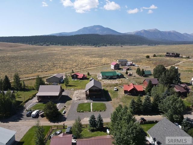 3842 White Cap Drive, Island Park, ID 83429