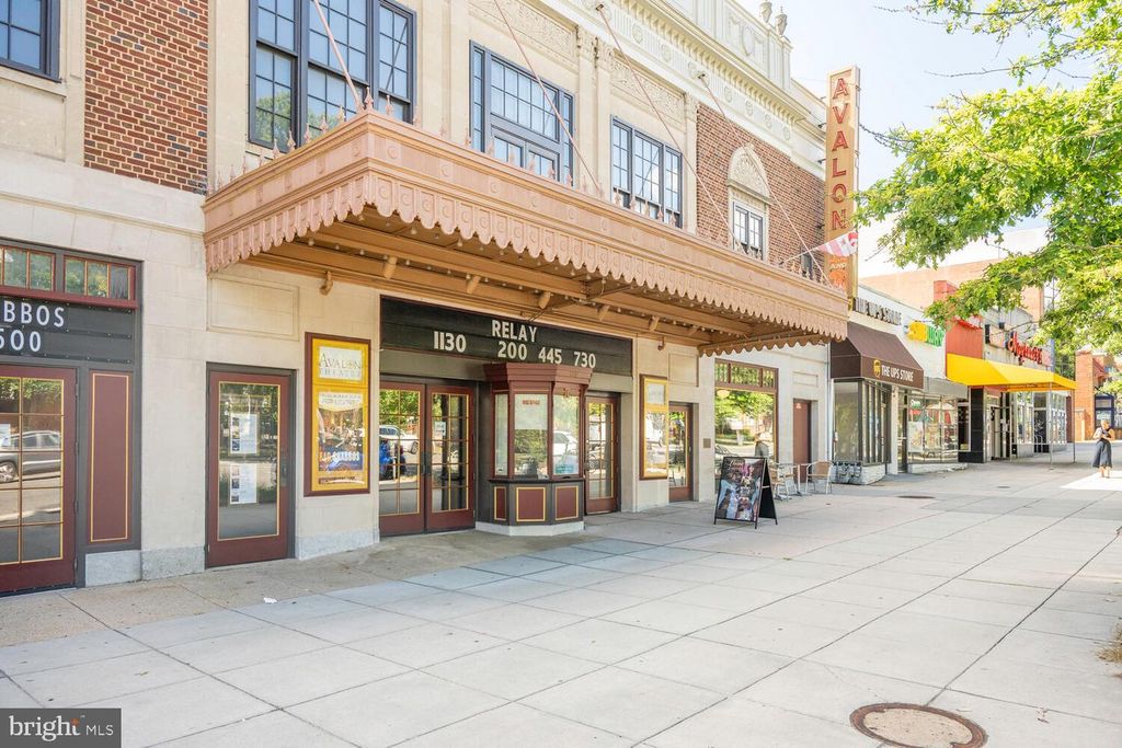 5804 CEDAR PKWY, Chevy Chase, MD 20815