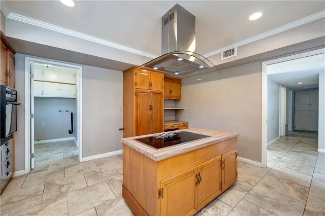 11591 Martha Ann, Los Alamitos, CA 90720