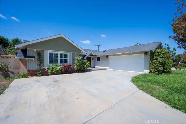 11591 Martha Ann, Los Alamitos, CA 90720