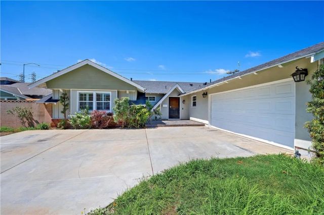11591 Martha Ann, Los Alamitos, CA 90720