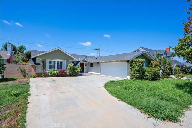 11591 Martha Ann, Los Alamitos, CA 90720